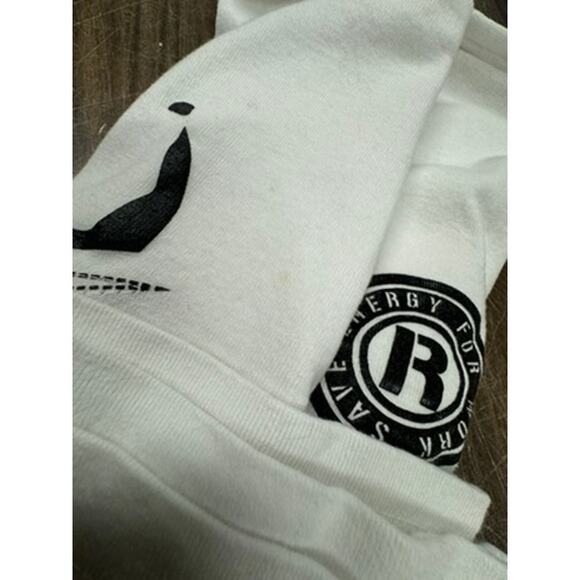 Quicksilver White 3-D Shirt, Made to look Like Claws Marks across the front - Picture 8 of 8